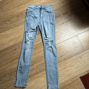 rue21 jeans size 0.                                             $20